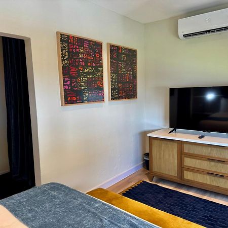 Metro Art Hotel San Juan Ngoại thất bức ảnh